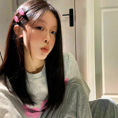 穿着旗袍的女孩